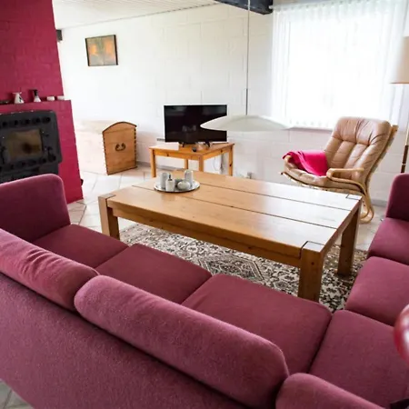 Holiday home Thara - 100m From The Sea In Se Jutland By Interhome
